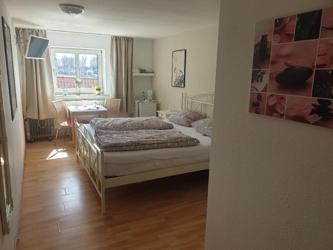 Rooming24, Kleine Pension 吕贝克 外观 照片